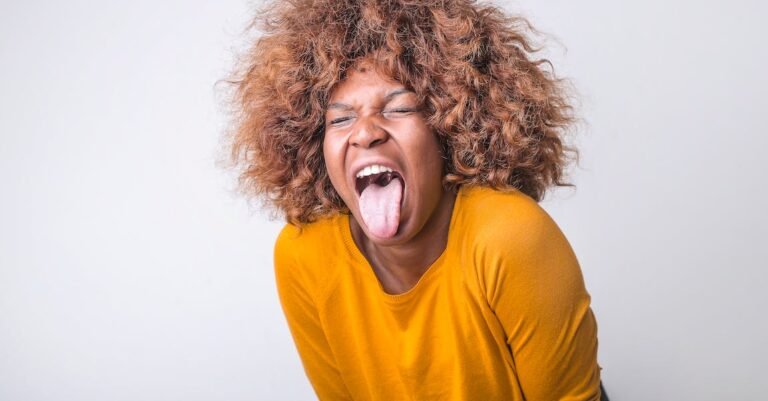 Follow These Tips For A Dazzling White Smile